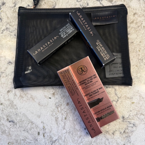 Bundle of Anastasia Beverly Hills eyebrow samples - Picture 3 of 3